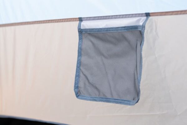 Unutrašnjost šatora za više osoba