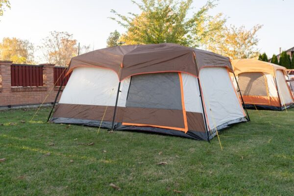 Unutrašnjost šatora za više osoba